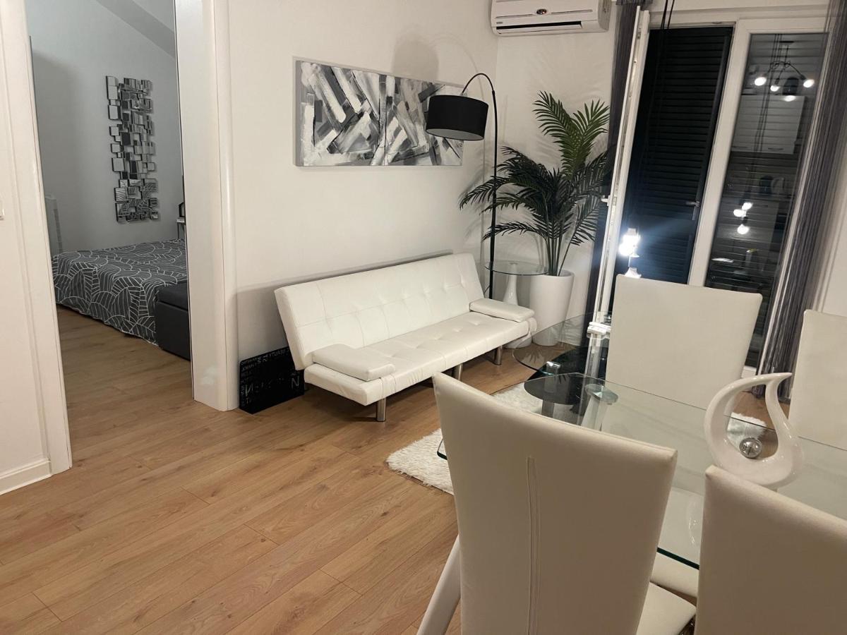 Apartment New Chic Supetar Dış mekan fotoğraf