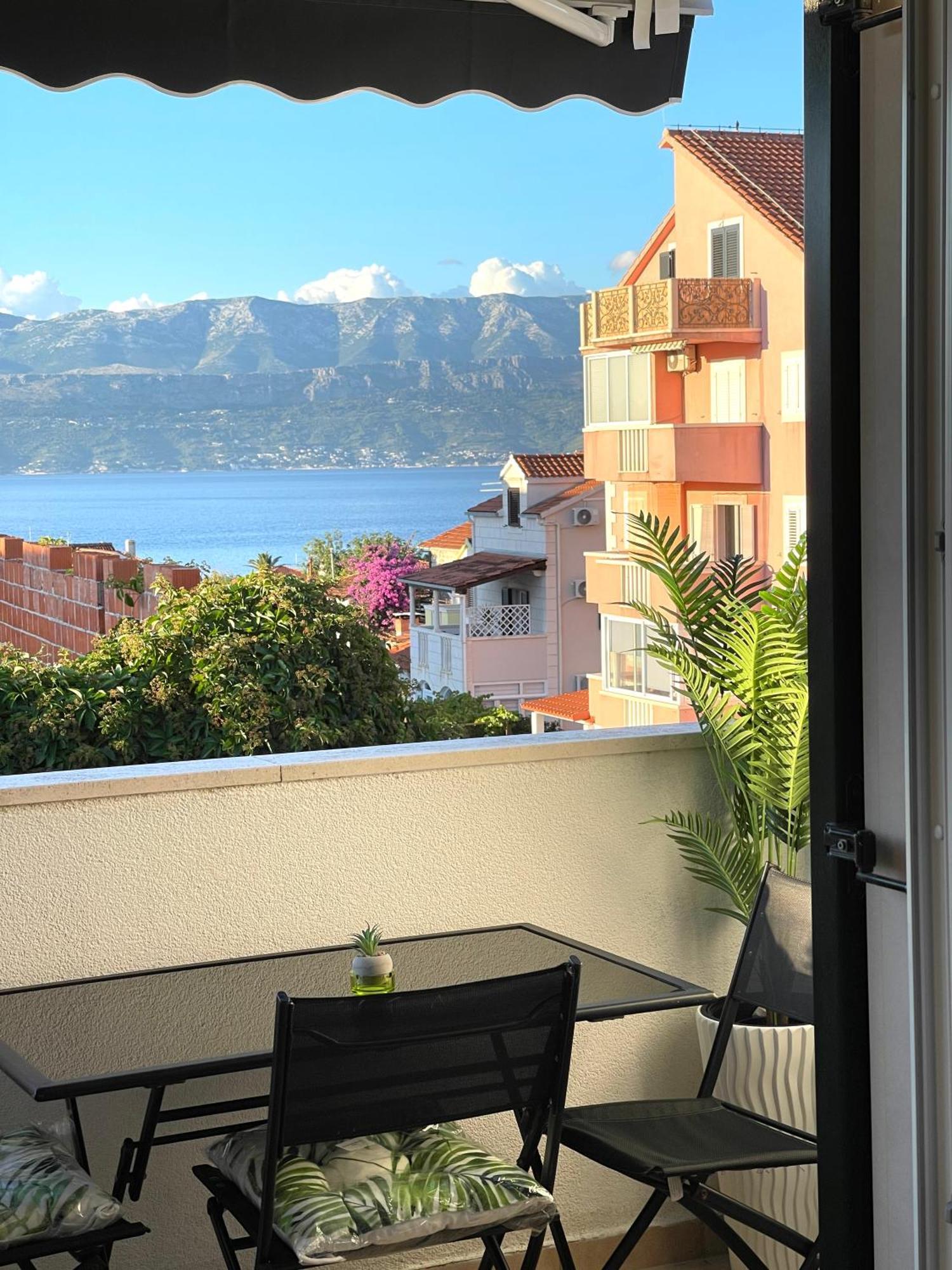 Apartment New Chic Supetar Dış mekan fotoğraf